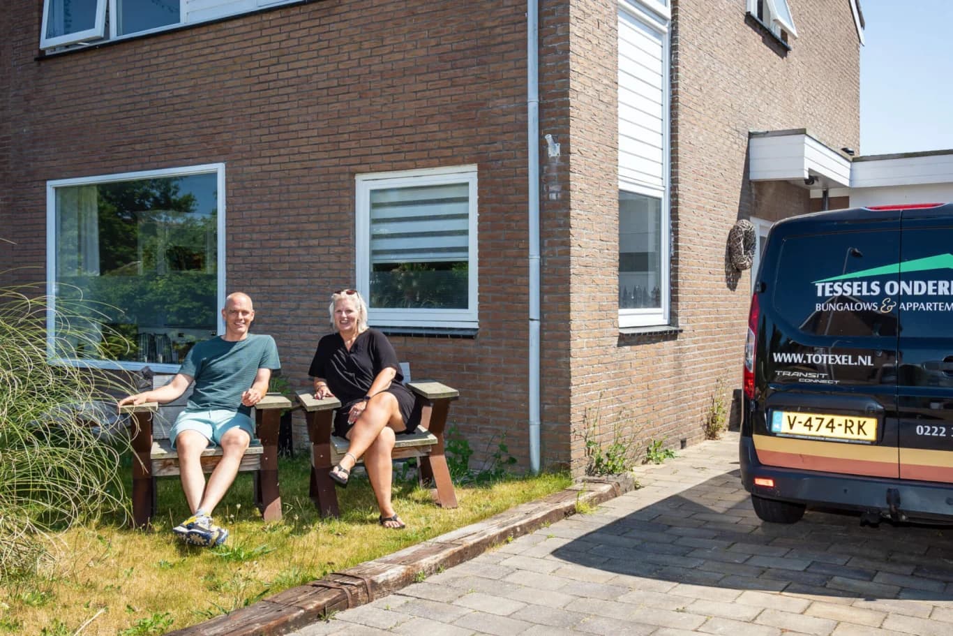 Over De Onderhandse